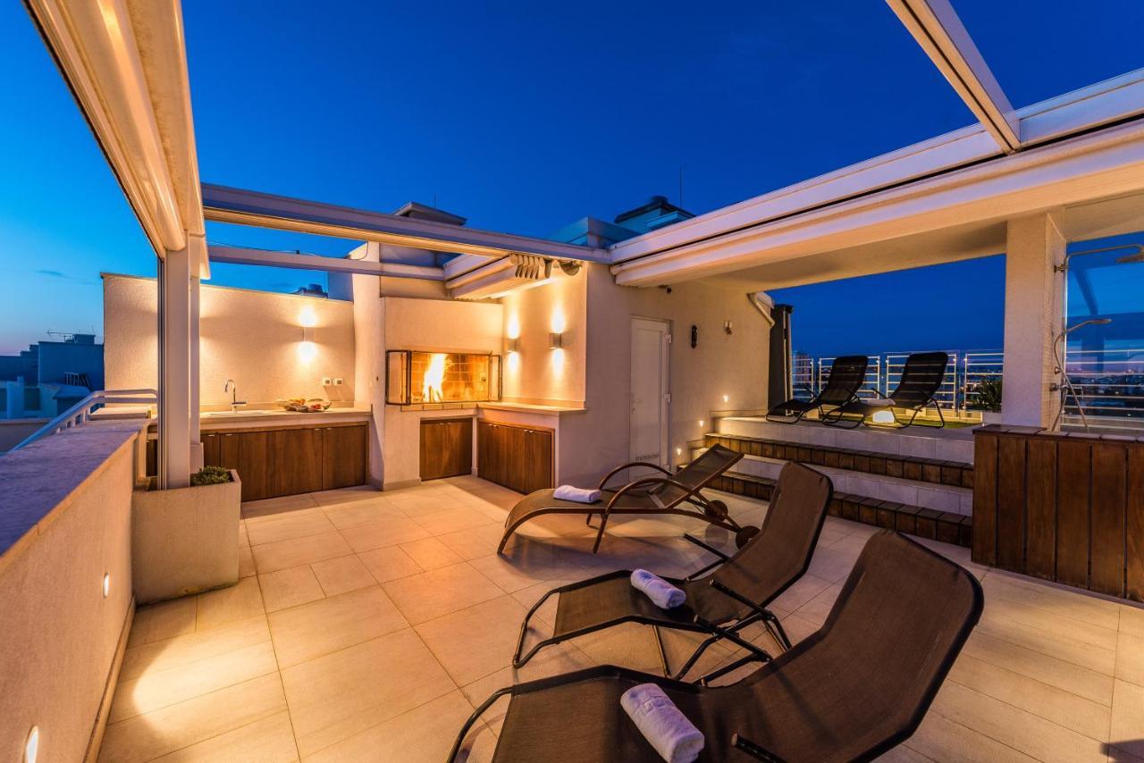 Apartma Penthouse With Roof Terrace With Jacuzzi *