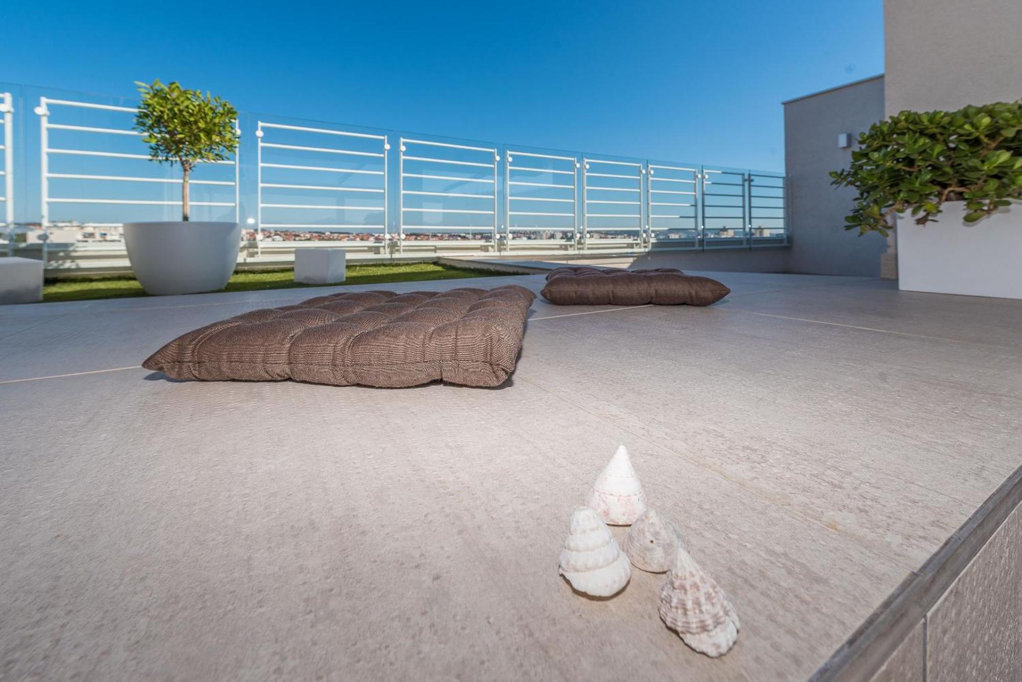 Penthouse With Roof Terrace With Jacuzzi Apartma