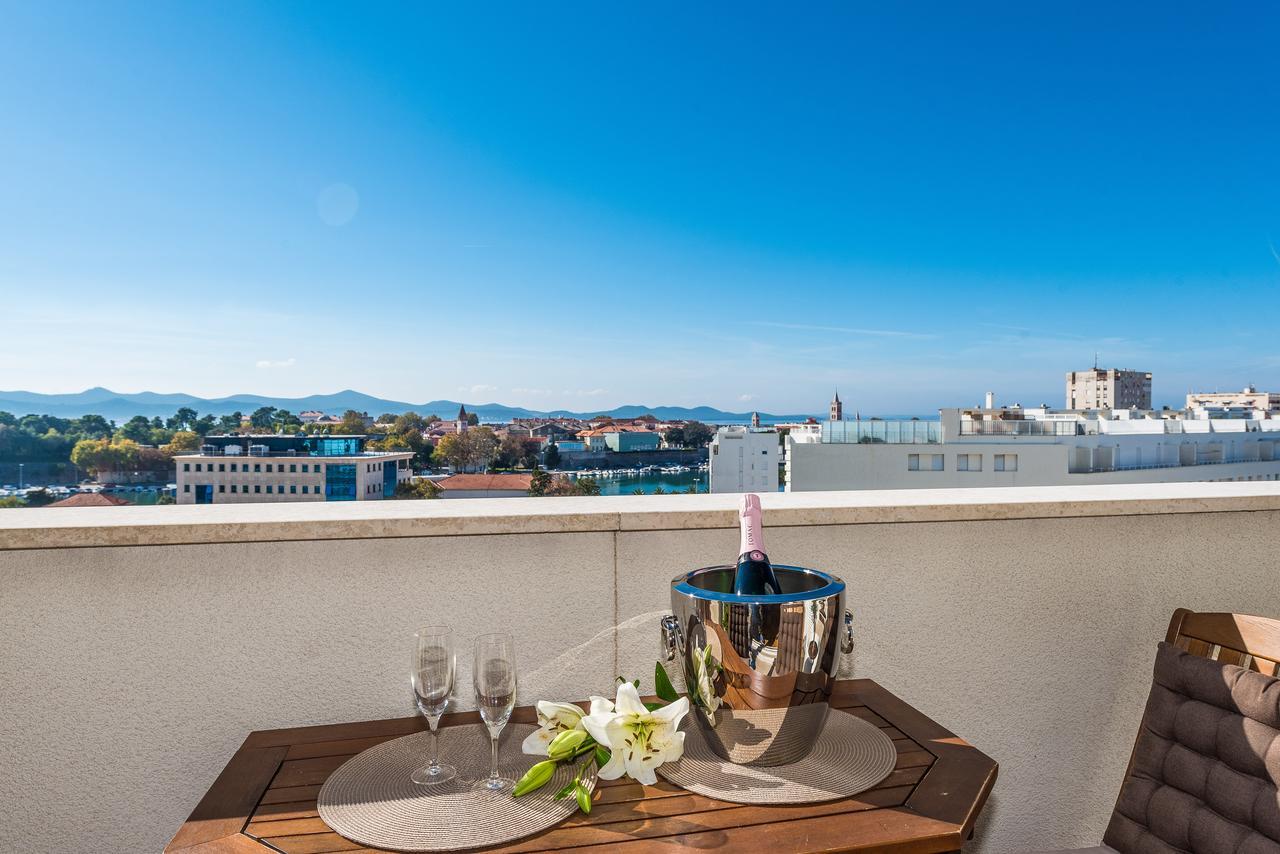 Apartma Penthouse With Roof Terrace With Jacuzzi