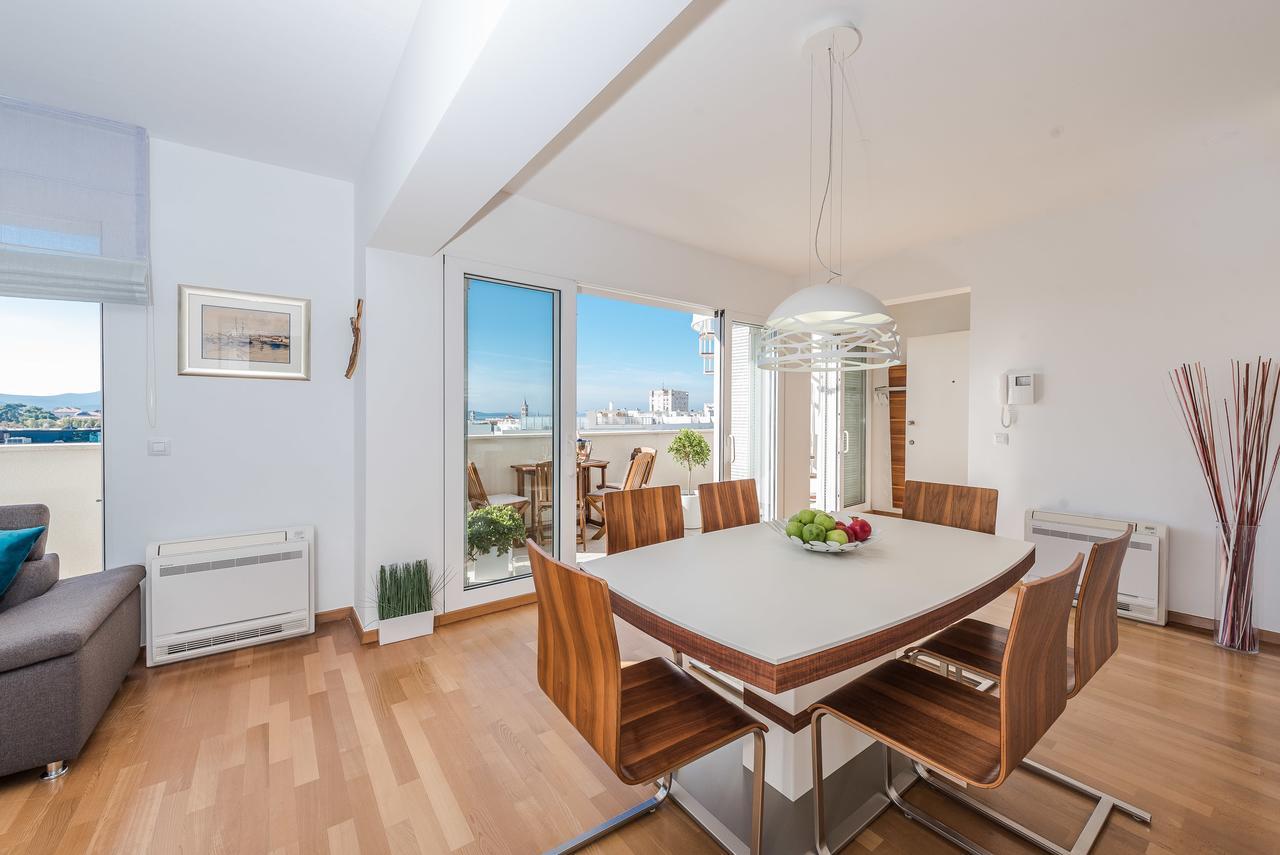 Penthouse With Roof Terrace With Jacuzzi Apartma Zadar