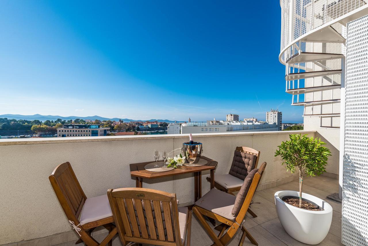 Apartma Penthouse With Roof Terrace With Jacuzzi