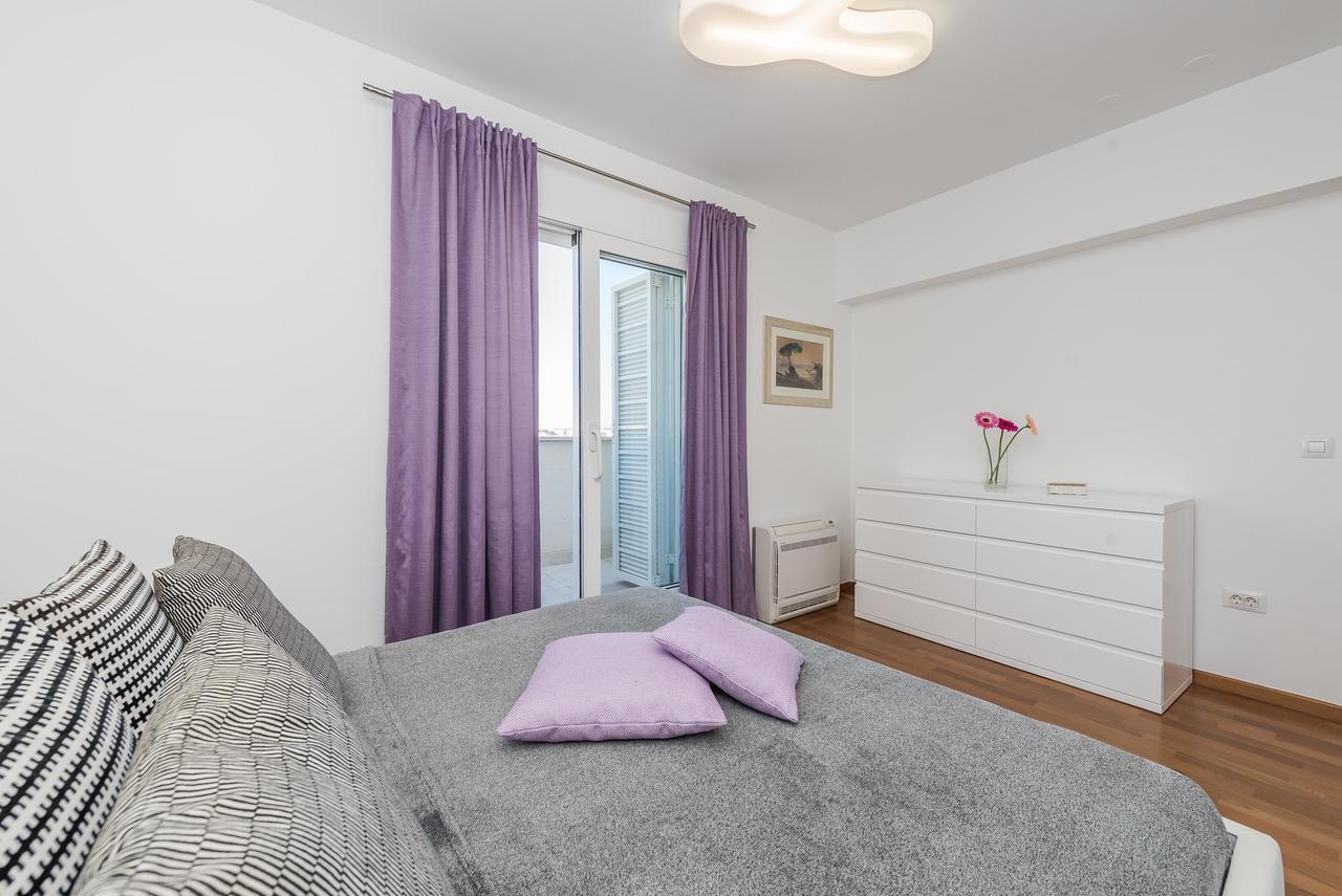 Penthouse With Roof Terrace With Jacuzzi Apartma