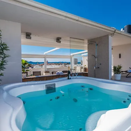 Penthouse With Roof Terrace With Jacuzzi Apartment Zadar Exterior photo