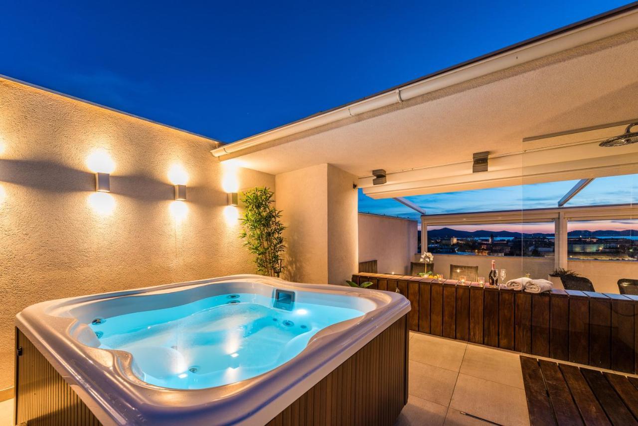 Penthouse With Roof Terrace With Jacuzzi Apartment Zadar